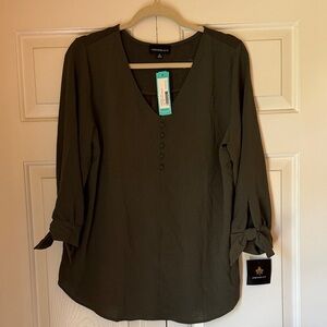 Forest Green Button-Down Blouse by Forever 21
